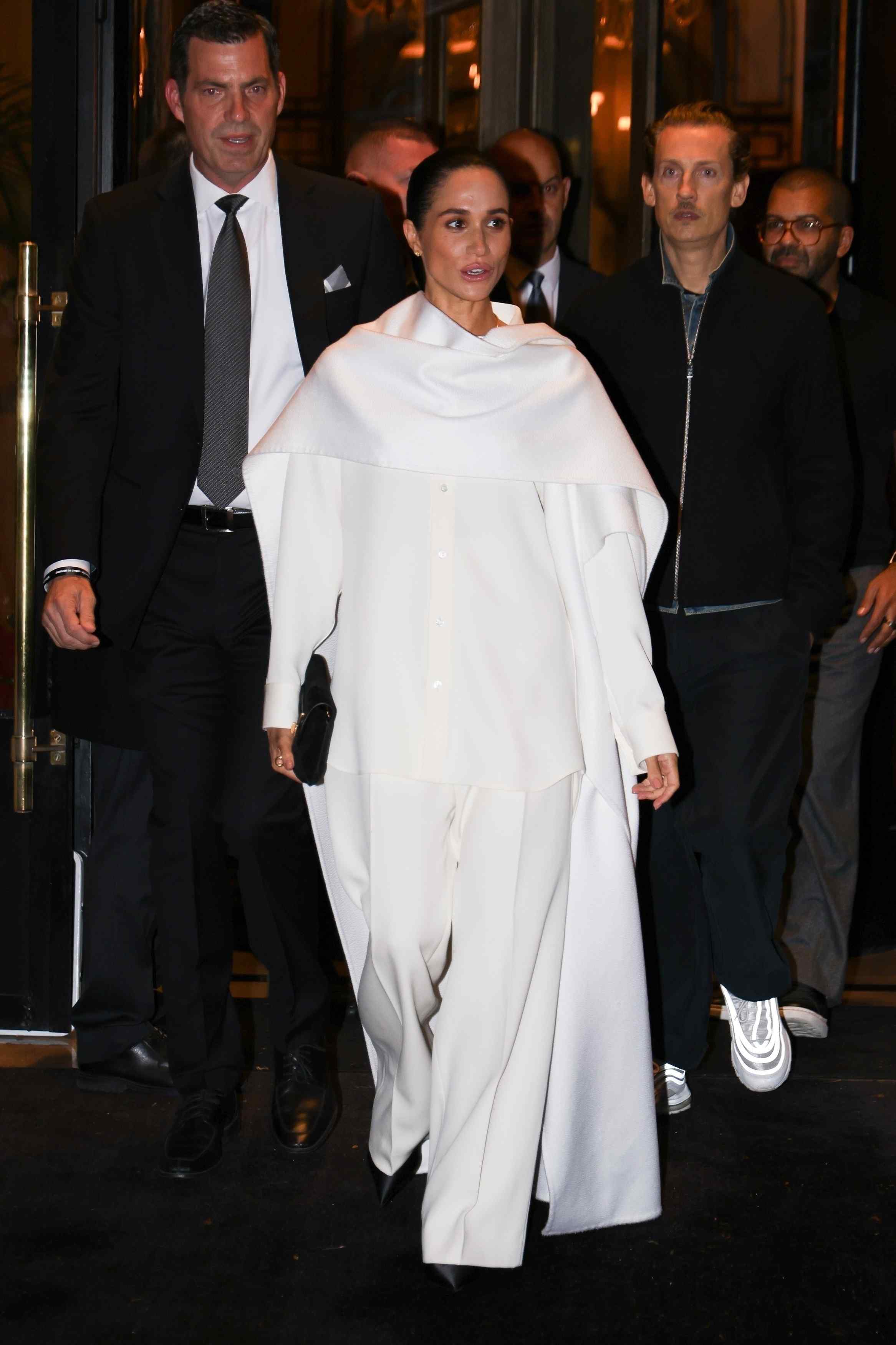 October042025-0030.jpg October042025-0030.jpg