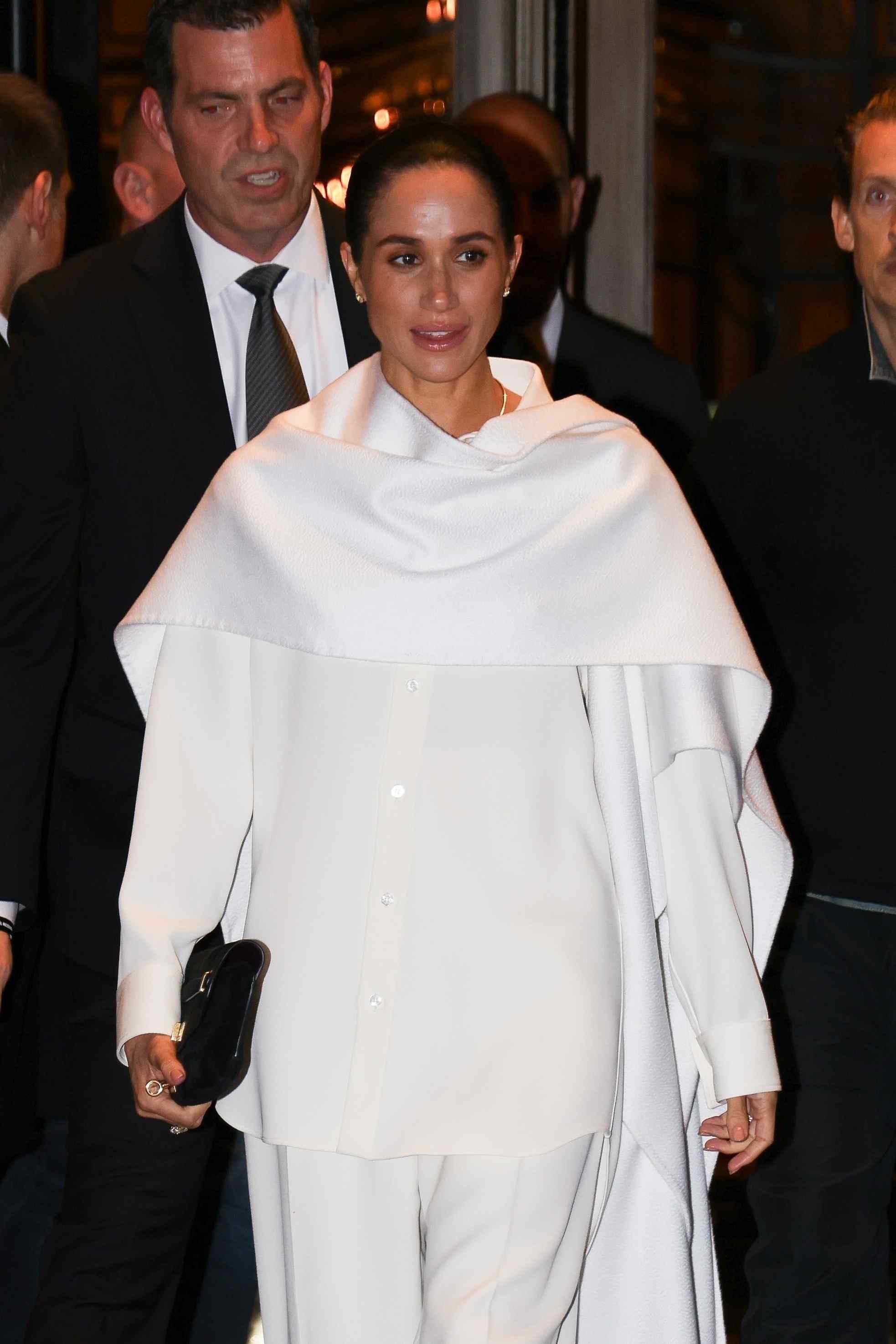 October042025-0033.jpg October042025-0033.jpg